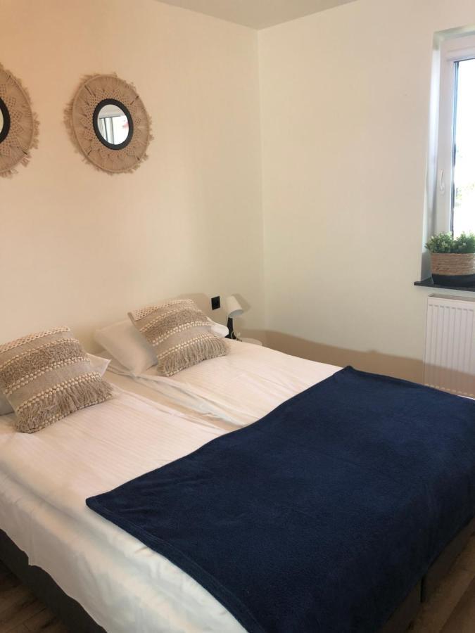 Karwia Marina Apartamenty Luaran gambar